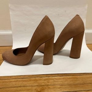 Steve Madden Beige / Nude Block Heels